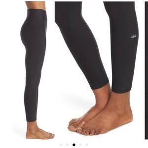 NWT Alo 7/8 High-Waist Airlift Legging, M
